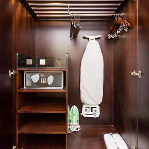 Class High Floor City View Room